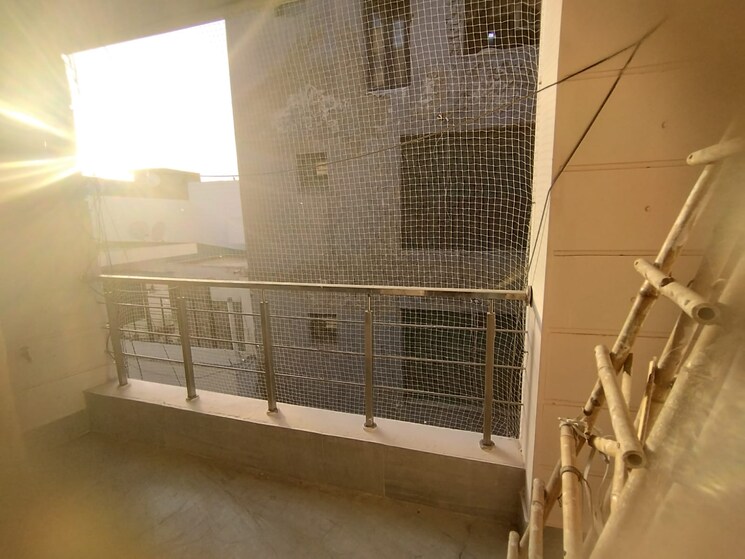 Exterior View, mansarover garden 2 Bedroom 160 Sq.Yd. Builder Floor In Mansarover Garden Delhi 8854388