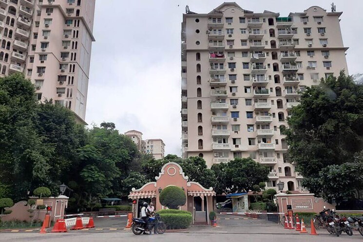 Exterior View, dlf-the-wellington-estate 3 Bedroom 1376 Sq.Ft. Apartment In Dlf Phase V Gurgaon 8854363