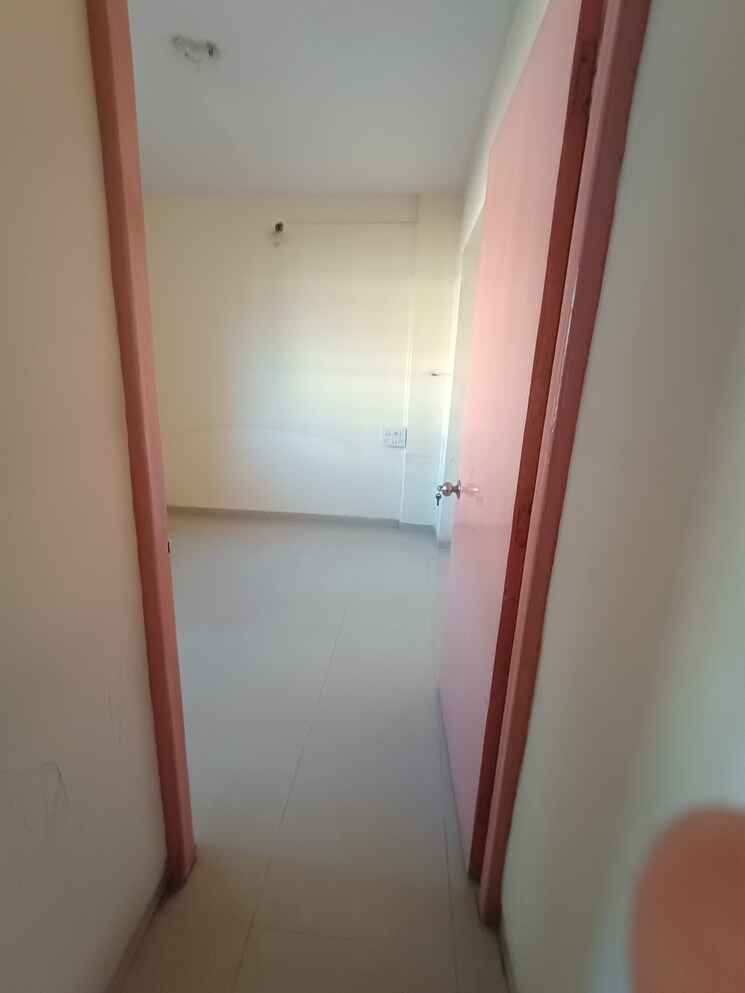 Room, highland-residency-chsl 1 Bedroom 450 Sq.Ft. Apartment In Balkum Pada Thane 8854425