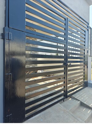 2 BHK Independent House – Exterior View View at Hosur Krishnagiri rd - for Sale