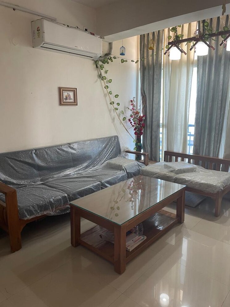 Living Room, gardenia-glory 2 Bedroom 950 Sq.Ft. Apartment In Sector 46 Noida 8854434