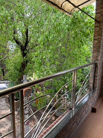 Balcony in 1 BHK Builder Floor at Subhash Nagar – for Rent