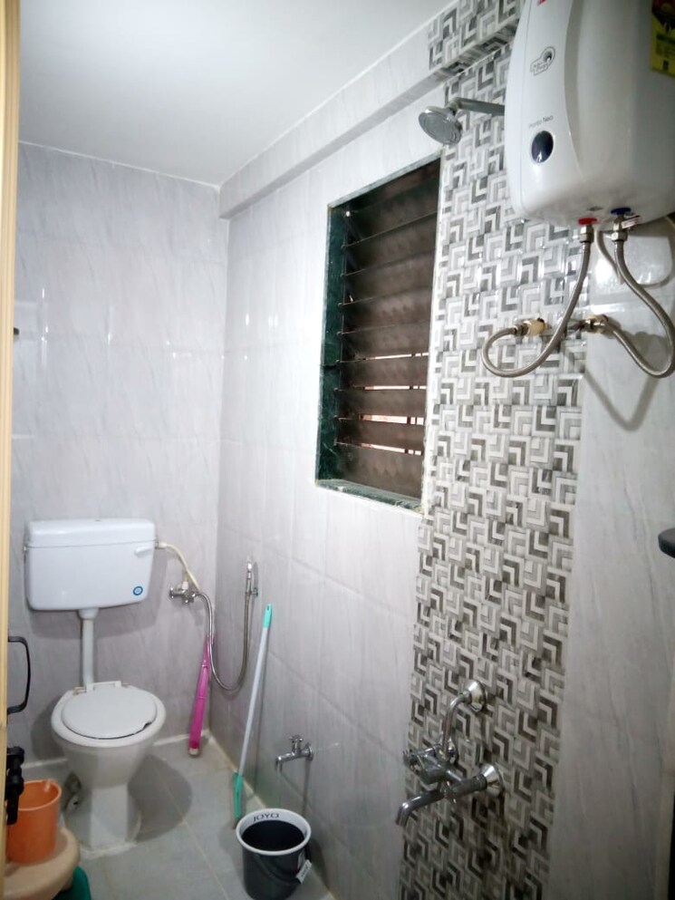 Bathroom, kumar-palaash-a 2 Bedroom 656 Sq.Ft. Apartment In Wadgaon Sheri Pune 8854500