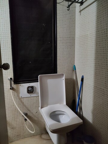Master Bedroom in 3 BHK Apartment at Shristi Complex, Andheri East – for Rent