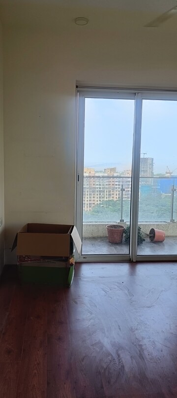 Furnished Amenities in 3 BHK Apartment at LnT Crescent Bay T5, Parel – for Rent