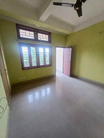 Room in 3 BHK Independent House at Dispur – for Rent