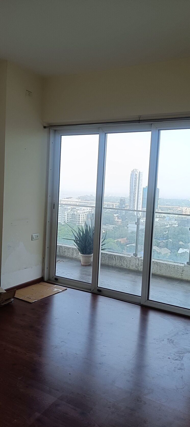 Room, lnt-crescent-bay-t5 3 Bedroom 1600 Sq.Ft. Apartment In Parel Mumbai 8854492