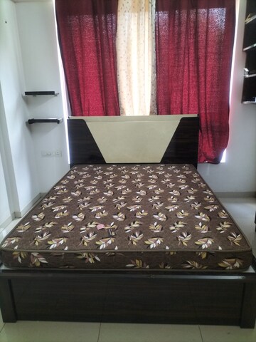 Bedroom in 3 BHK Apartment at Shapoorji Pallonji Vicinia, Powai – for Rent