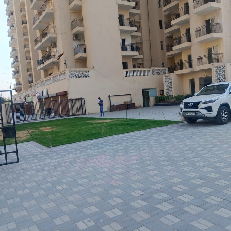  Parking, gayatri-aura 2 Bedroom 972 Sq.Ft. Apartment In Sector 1 Greater Noida Greater Noida 8854507