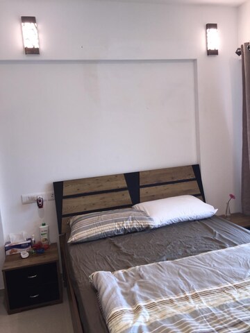 Bedroom in 2 BHK Apartment at Panchvati B, Powai – for Rent