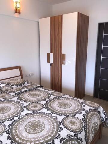 Bedroom in 2 BHK Apartment at Panchvati B, Powai – for Rent