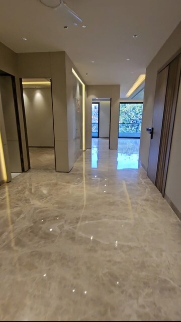 Room in 4 BHK Builder Floor at New Rajinder Nagar – for Sale