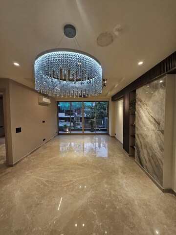 Bedroom in 4 BHK Builder Floor at New Rajinder Nagar – for Sale