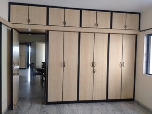 Room in 3 BHK Apartment at Parley Point – for Sale