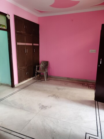 3 BHK Builder Floor For Rent in Shastri Nagar
