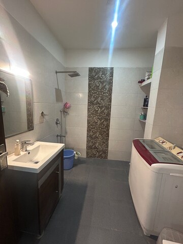 Master Bedroom in 3 BHK Apartment at DLF City Phase IV, Dlf Phase iv – for Sale