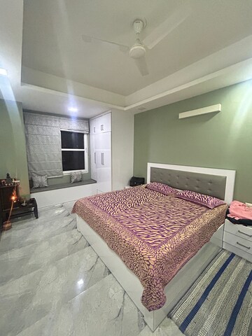 Bedroom in 3 BHK Apartment at DLF City Phase IV, Dlf Phase iv – for Sale