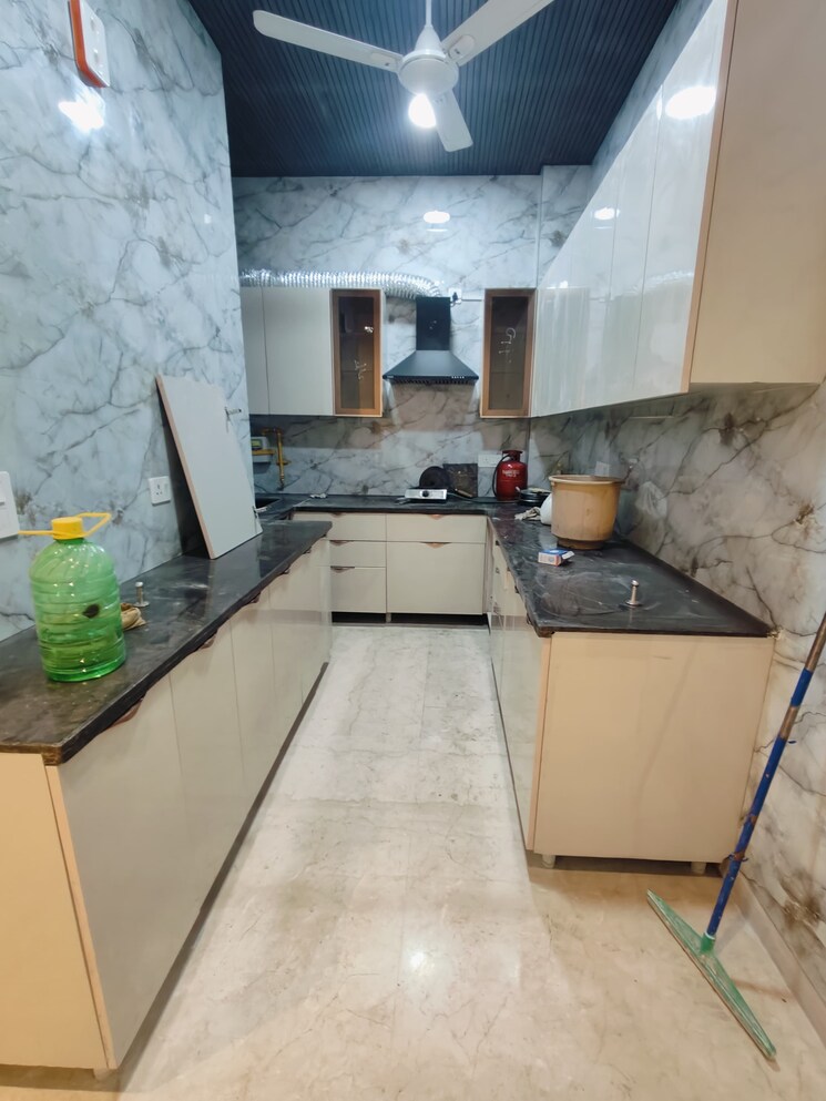 Kitchen, malviya nagar 3.5 Bedroom 1500 Sq.Ft. Builder Floor In Malviya Nagar Delhi 8854547