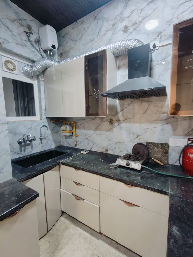 Kitchen, malviya nagar 3.5 Bedroom 1500 Sq.Ft. Builder Floor In Malviya Nagar Delhi 8854547