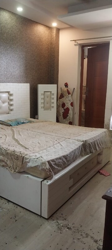 2 BHK Apartment For Sale in MGH Mulberry County, Sector 70