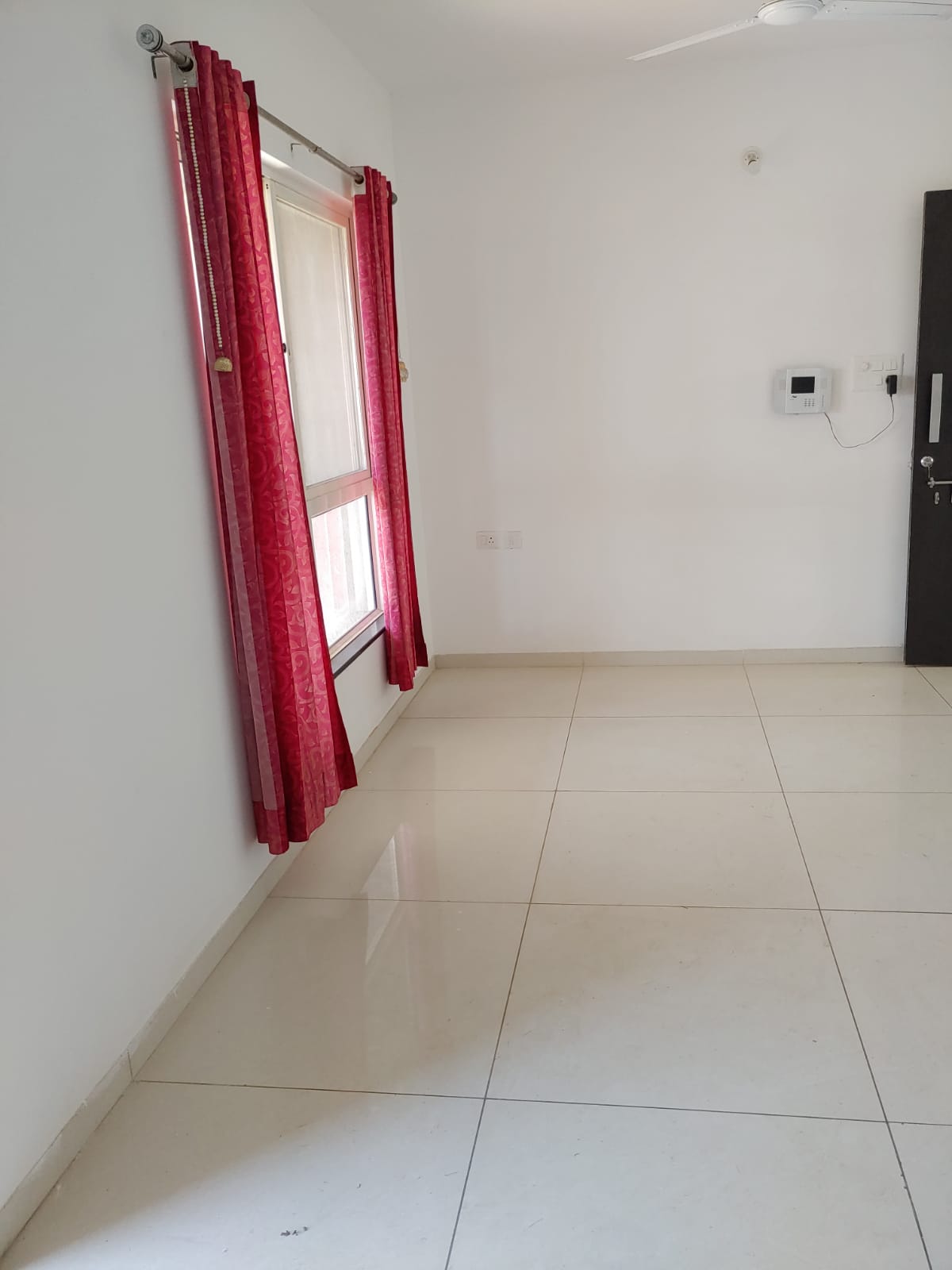 3 BHK + Servant Room Apartment For Rent in Kolte Patil Stargaze