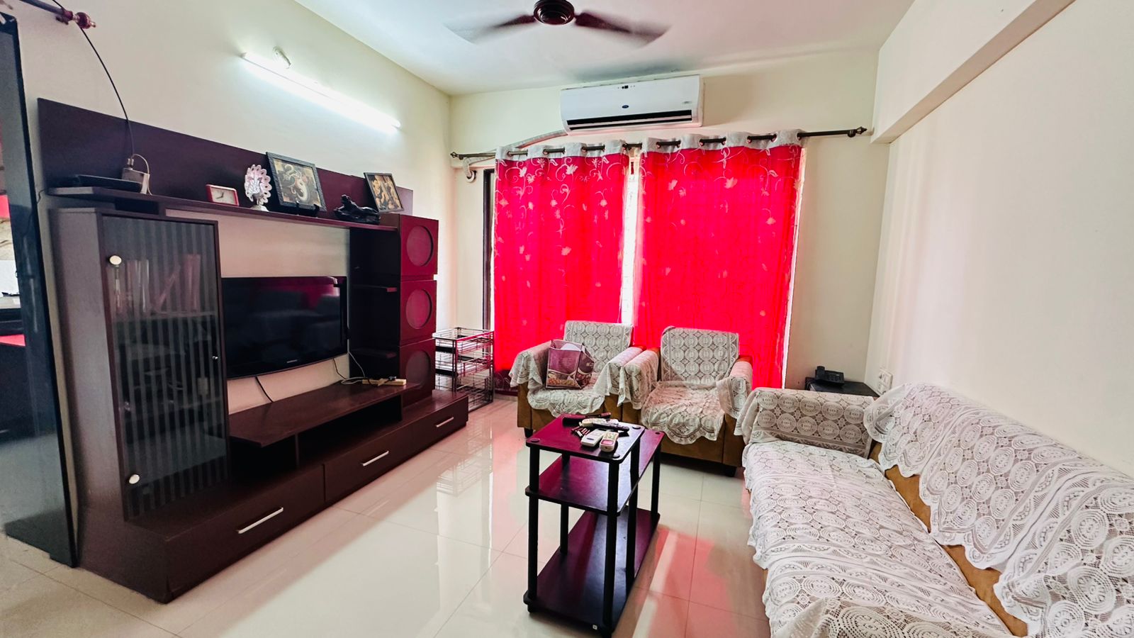 2 BHK Apartment For Rent in Matoshree Pride