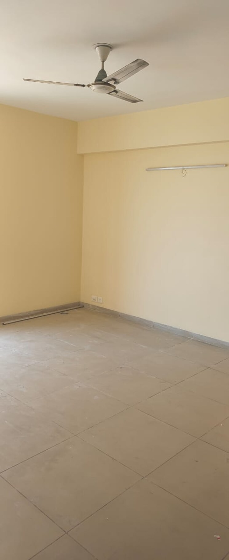 Bedroom, wave-dream-homes 2 Bedroom 808 Sq.Ft. Apartment In Wave City Ghaziabad 8854596