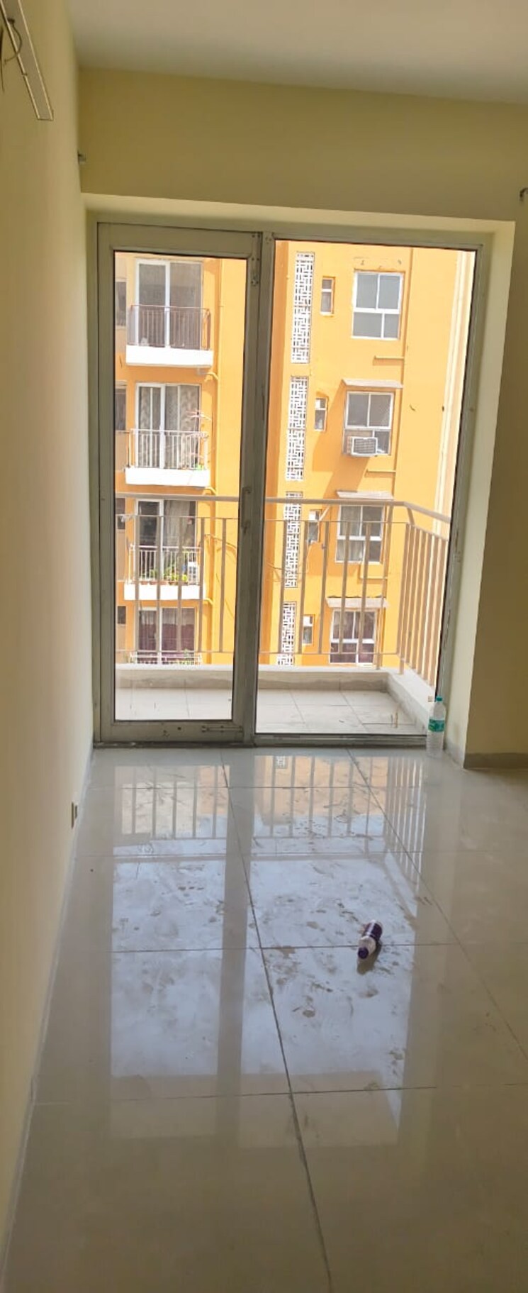 Room, wave-dream-homes 2 Bedroom 808 Sq.Ft. Apartment In Wave City Ghaziabad 8854596