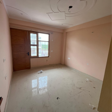 Room in 3 BHK Apartment at Residential Apartment, Sector 110 – for Rent