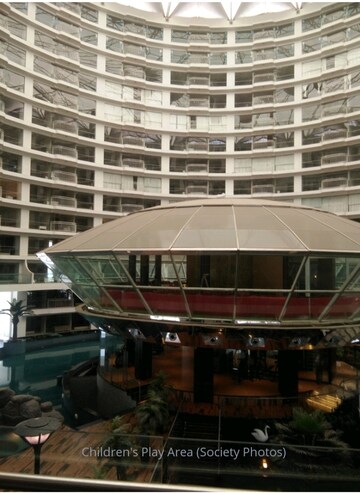 Studio Apartment – Exterior View View at Dumas - for Rent