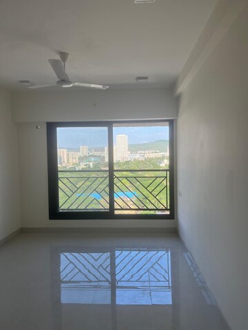 Furnished Amenities in 2 BHK Apartment at Samruddhi Apartment Malad, Malad West – for Rent