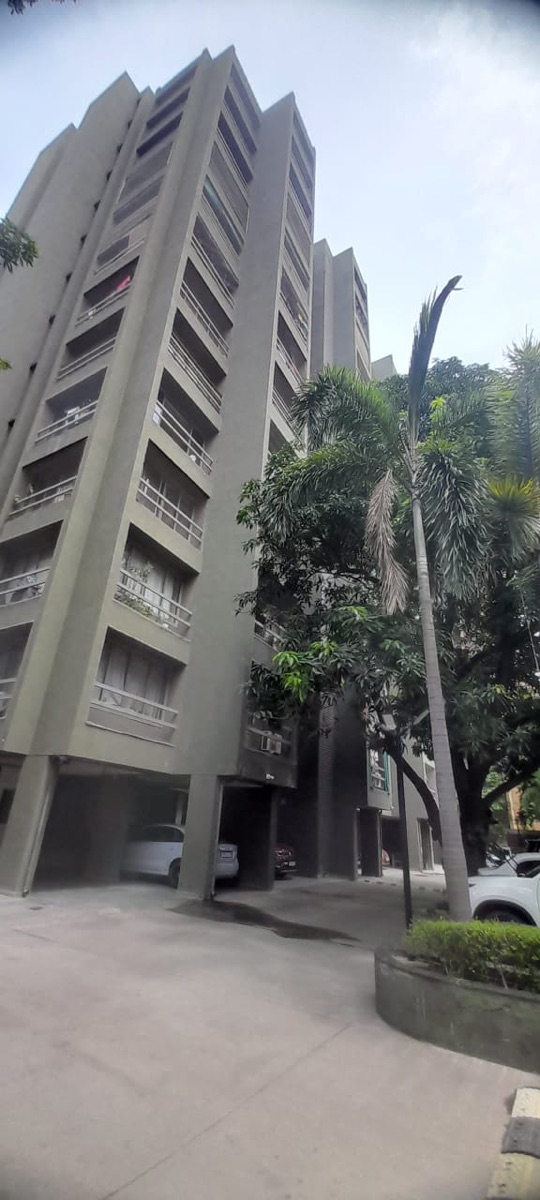 2 BHK Apartment For Sale in Safal Sameep