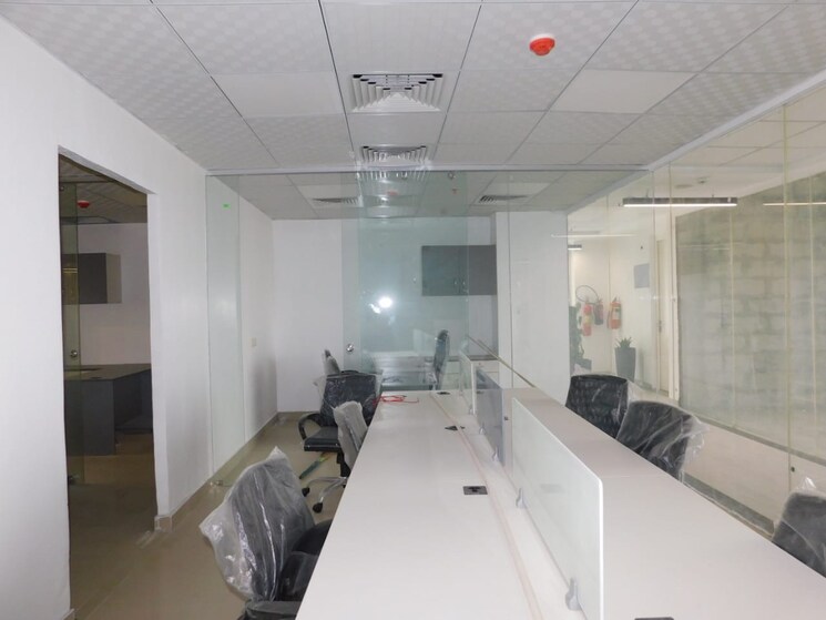 Team Area, ats-bouquet Commercial Office Space 805 Sq.Ft. In Sector 132 Noida 8854669