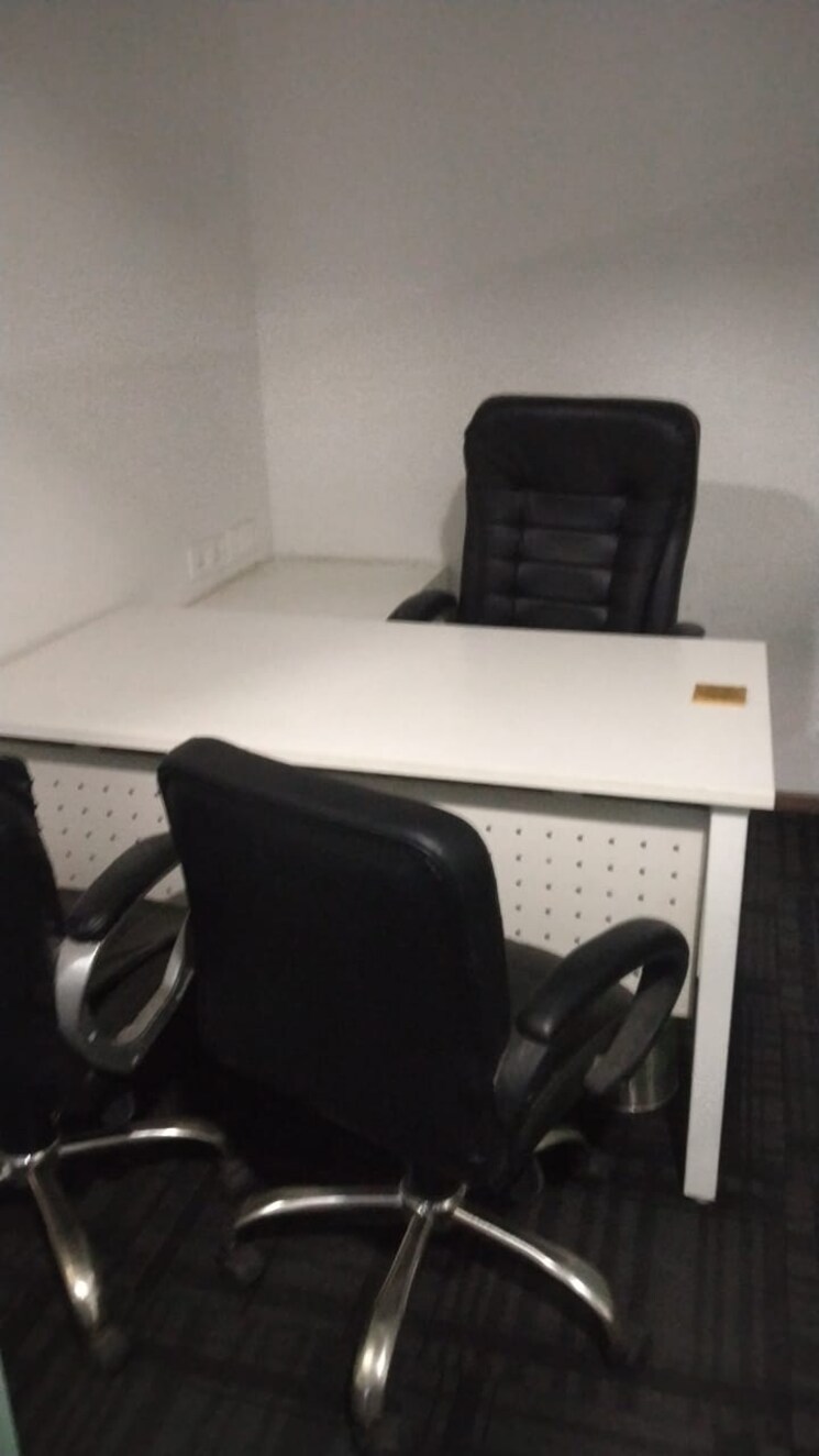 Team Area, ats-bouquet Commercial Office Space 805 Sq.Ft. In Sector 132 Noida 8854695
