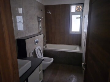 Bathroom in 4 BHK Apartment at Uchdpl Veridia Oakwood Enclave, Wave City – for Rent