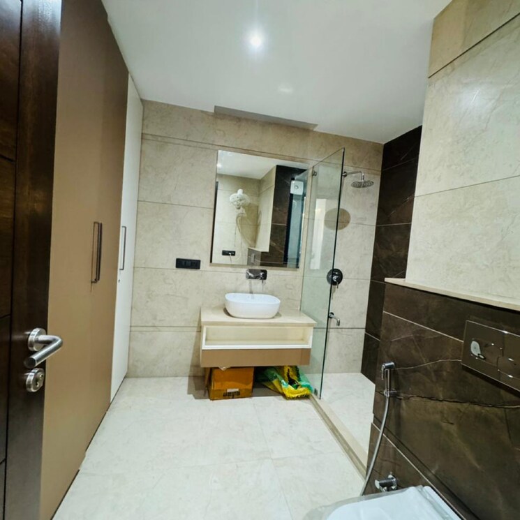 Bathroom, uppal-southend 3 Bedroom 251 Sq.Yd. Builder Floor In Sector 49 Gurgaon 8854752