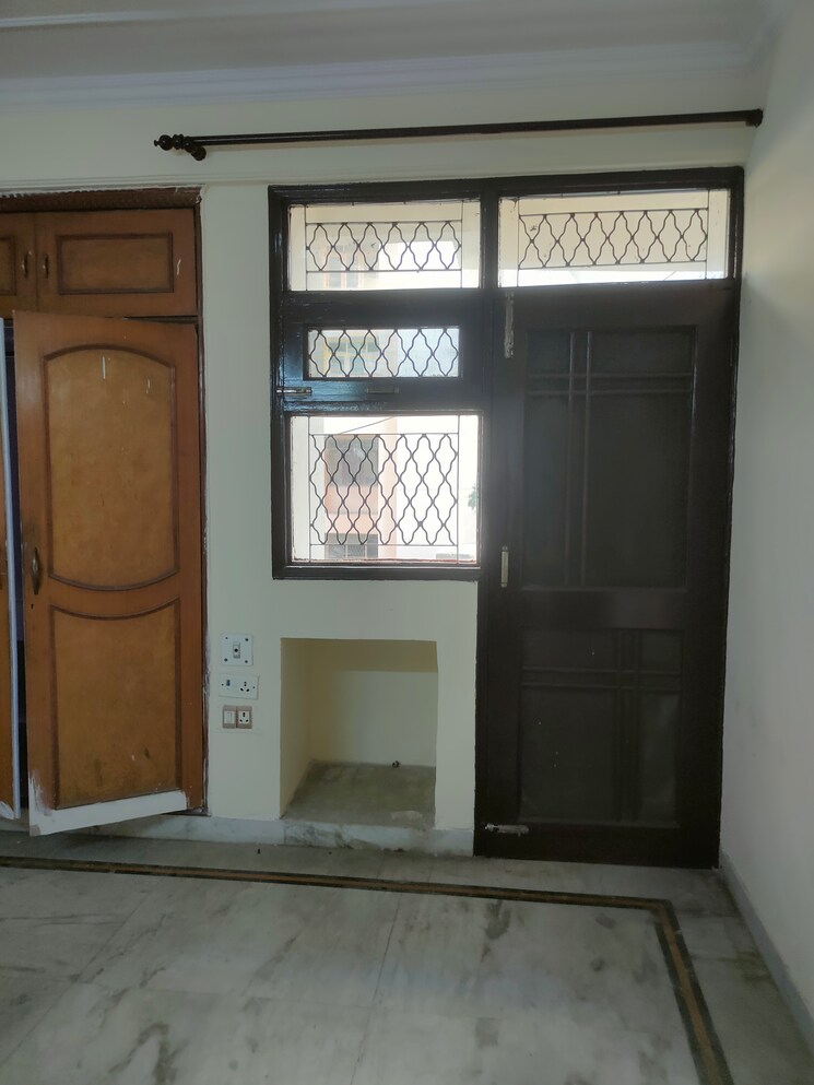 Room, the-bhagwati-cghs 3.5 Bedroom 1800 Sq.Ft. Apartment In Sector 22 Dwarka Delhi 8854829