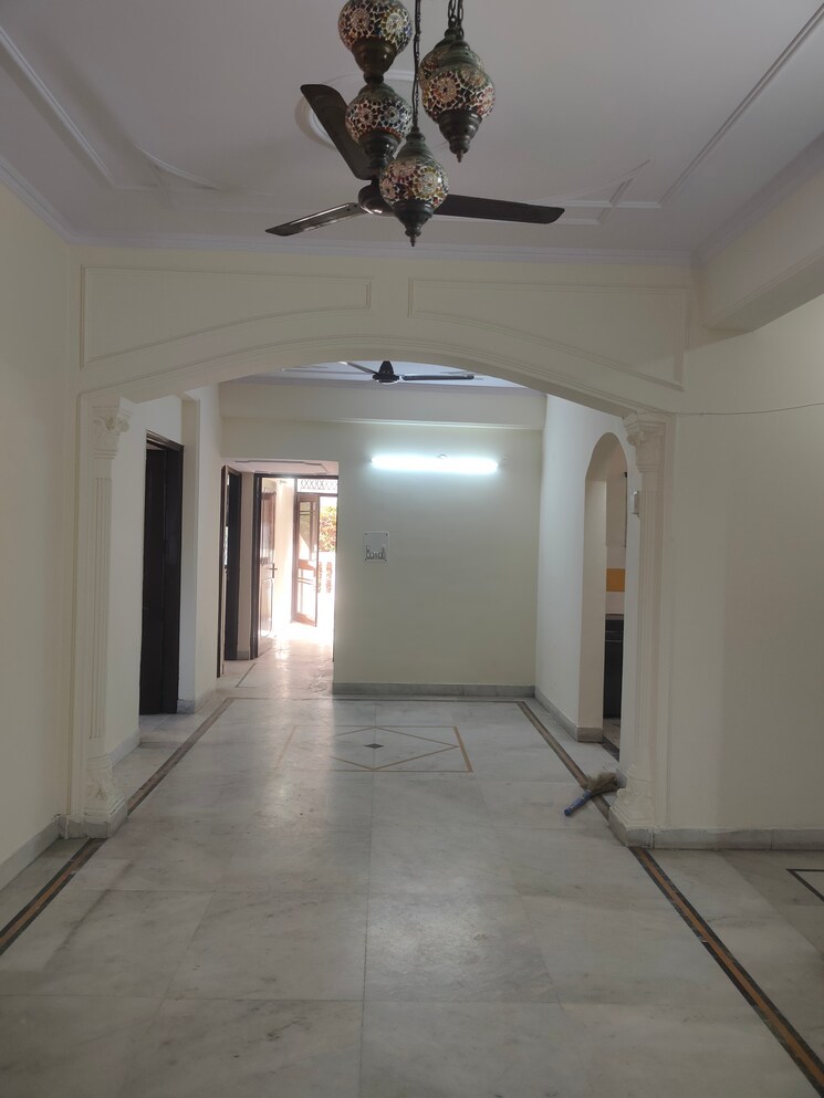 Room, the-bhagwati-cghs 3.5 Bedroom 1800 Sq.Ft. Apartment In Sector 22 Dwarka Delhi 8854829