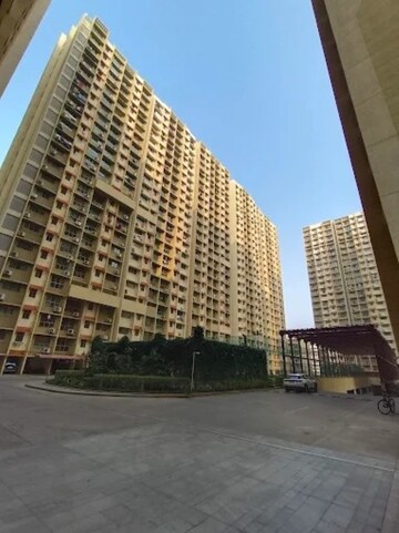 1 BHK Apartment – Exterior View View at Sheth Vasant Oasis, Andheri East - for Rent