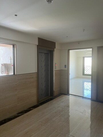 Room in 2 BHK Apartment at Aditya Apartment Malad West, Malad West – for Rent