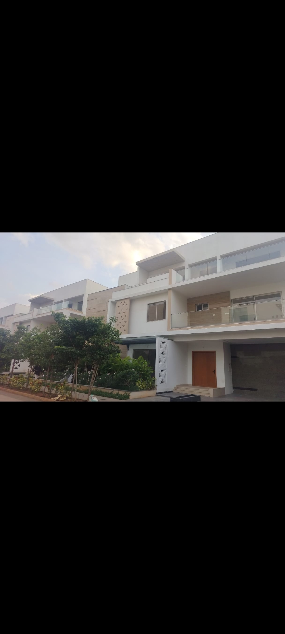 5 BHK + Pooja Room Villa For Rent in Sri Laxmi SR Pearl