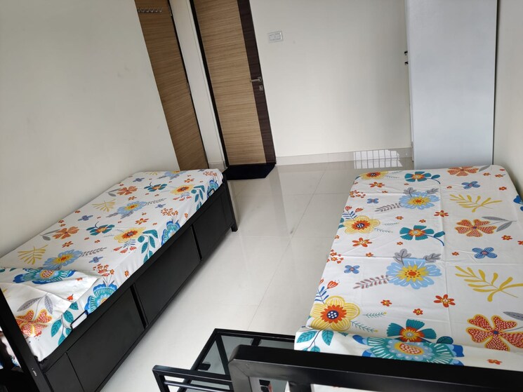 Room, malad east Pg For Girls In Malad East 8854865