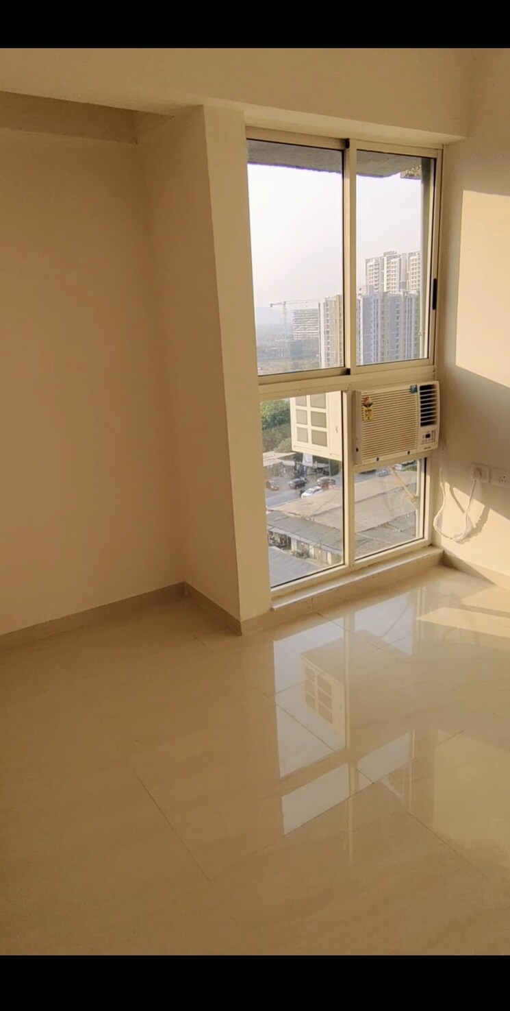 Room, lodha-crown-taloja-quality-homes 2 Bedroom 435 Sq.Ft. Apartment In Dombivli East Thane 8852254