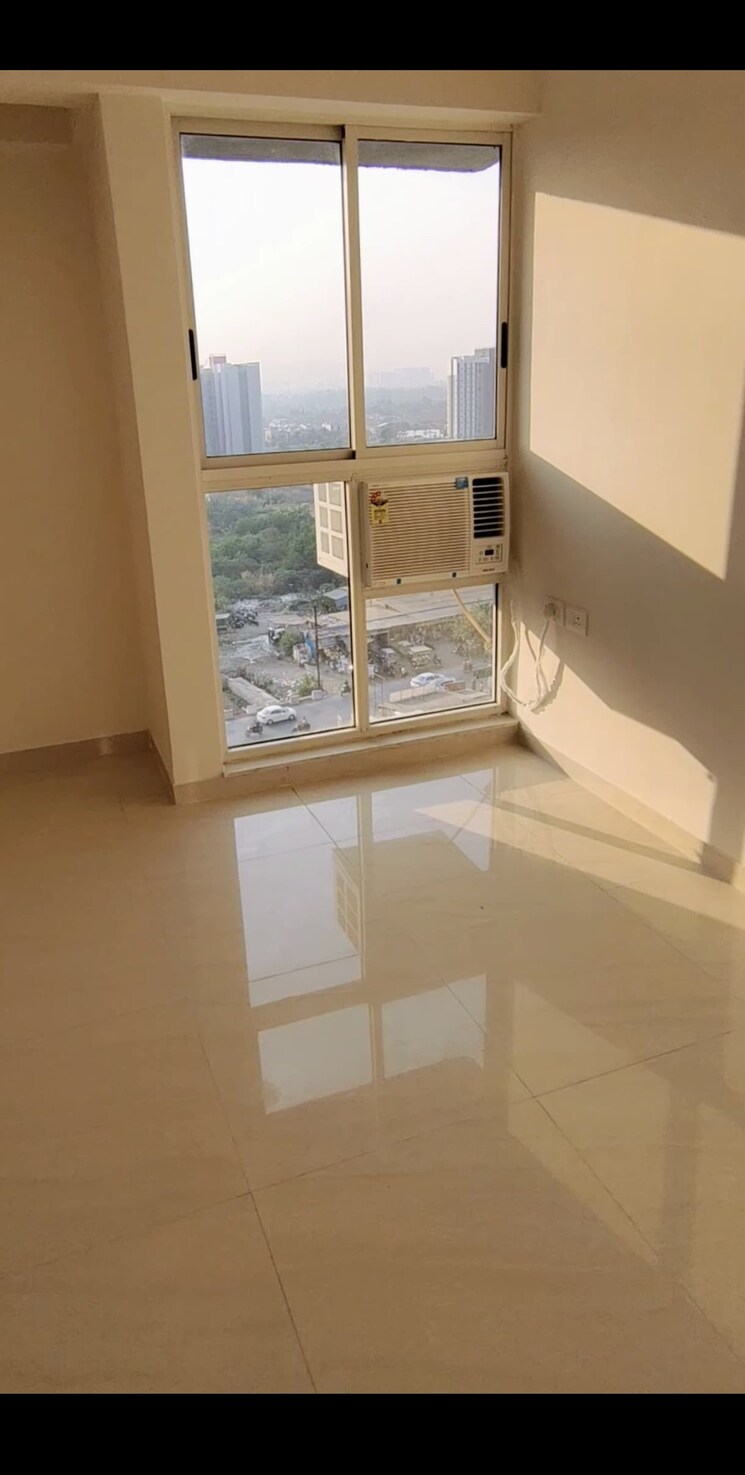 Room, lodha-crown-taloja-quality-homes 2 Bedroom 435 Sq.Ft. Apartment In Dombivli East Thane 8852254