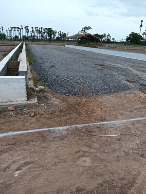  Plot For Sale in Vanukuru