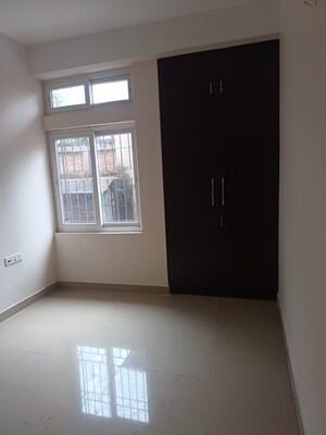 Bedroom in 3 BHK Apartment at Zoo Tiniali – for Sale