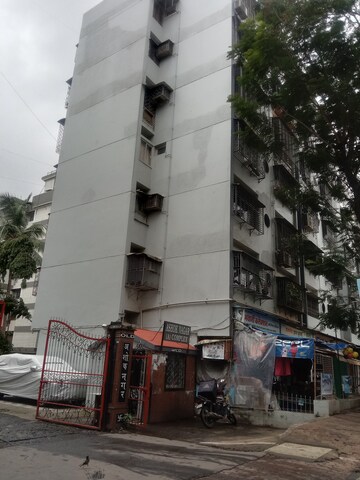 2 BHK Apartment For Rent in Ashok Nagar CHS Borivali, Borivali West