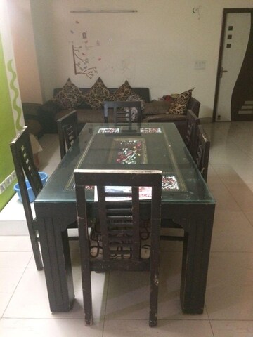 Master Bedroom in 2.5 BHK Apartment at Panchsheel Wellington, Dundahera – for Rent