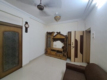 Bedroom in 1 BHK Apartment at Neel Ganga Apartments, Lower Parel – for Rent