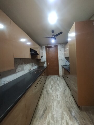 Kitchen in 3 BHK Builder Floor at Ansal Sushant Lok I, Sector 43 – for Rent
